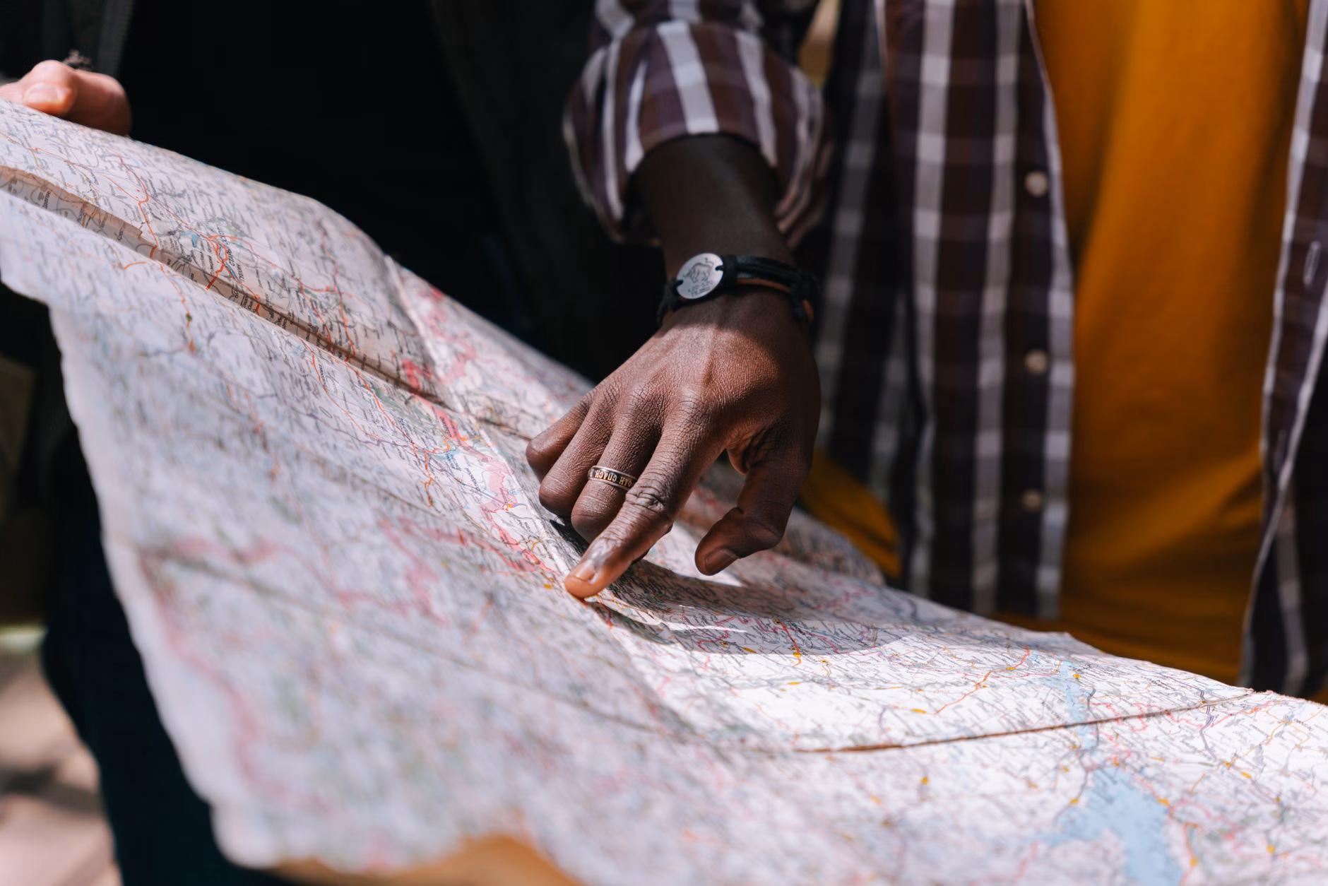 A close-up of a museum accessibility map showing routes.