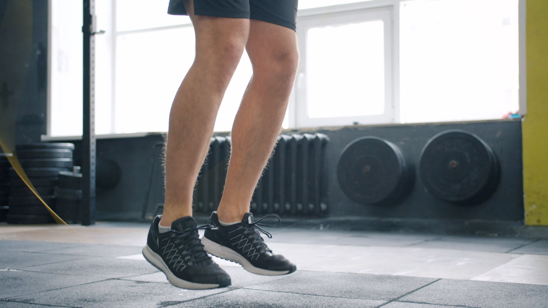 Seated Ankle-Pumps: A Simple Daily Habit for Better Circulation 1 Educational visualization of the calf muscle pump mechanism.