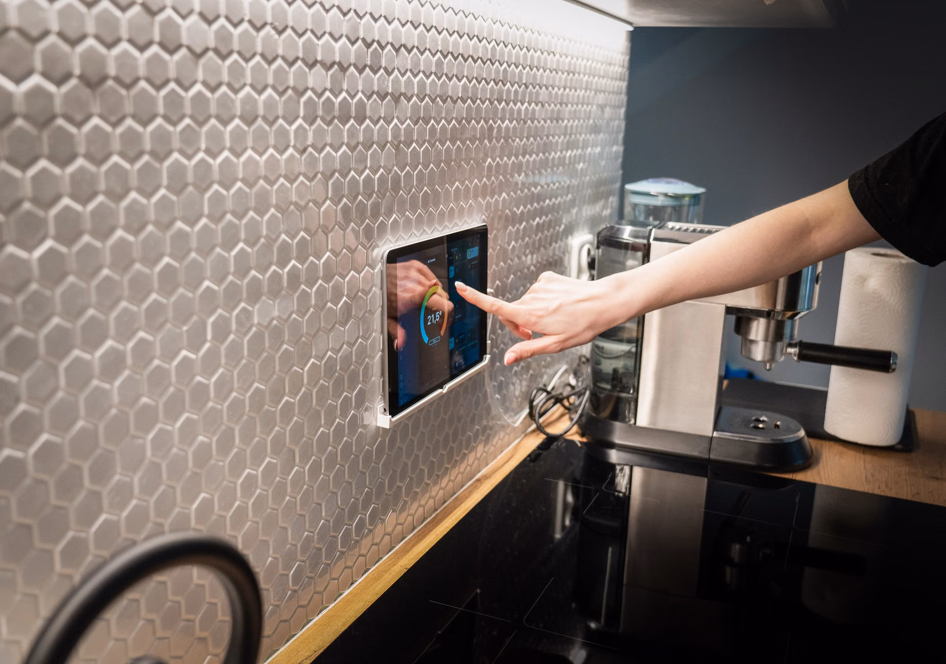 Accessible smart kitchen with automated features.
